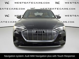 Used 2019 Audi e-tron Prestige w/ Prestige Package video 2