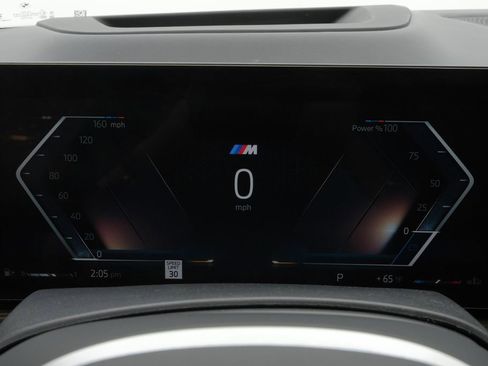 Used 2023 BMW X7 xDrive40i w/ Executive Package image 16