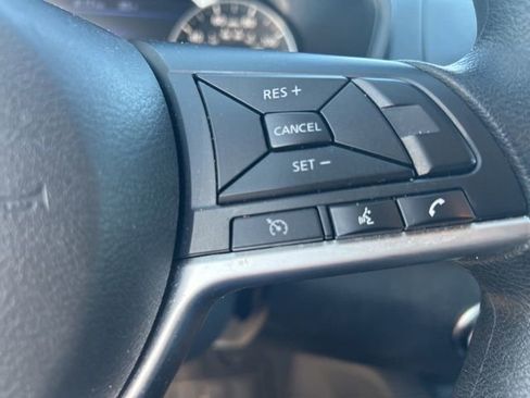 Used 2025 Nissan Altima 2.5 SV image 28