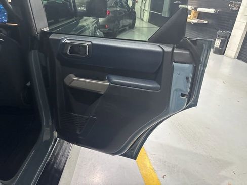 Used 2021 Ford Bronco Outer Banks image 31