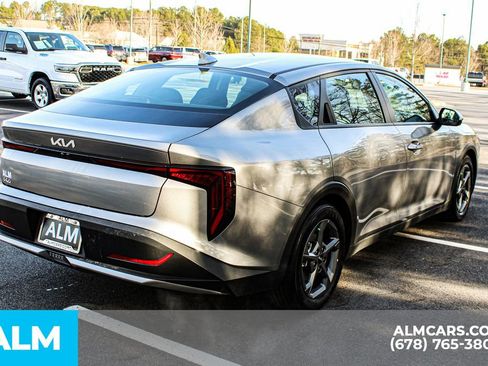 Used 2025 Kia K4 LXS image 6