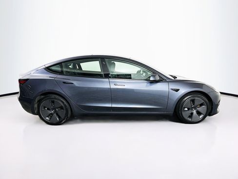 Used 2023 Tesla Model 3 Standard Range image 10