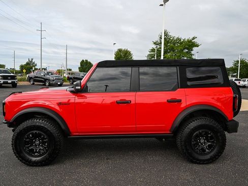 Certified 2022 Ford Bronco Wildtrak image 8