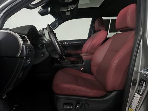 Used 2022 Lexus GX 460 Premium w/ Premium Package image 17