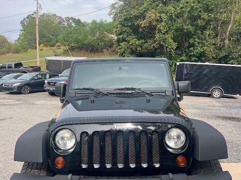 Used 2010 Jeep Wrangler Sport image 9