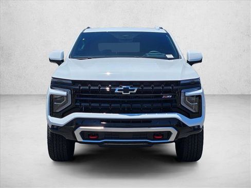 New 2026 Chevrolet Suburban Z71 w/ Z71 Off-Road Package AWD/4WD image 6