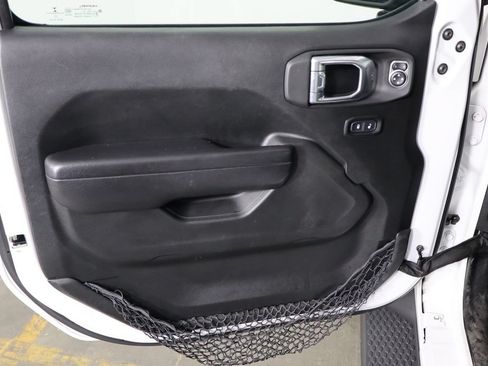 Used 2022 Jeep Wrangler Unlimited Sport AWD/4WD image 17