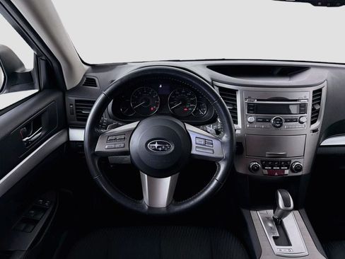 Used 2011 Subaru Outback 2.5i Premium w/ All-Weather Pkg AWD/4WD image 20