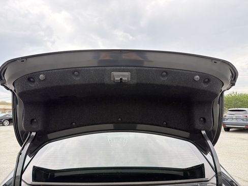 Used 2017 Chevrolet Malibu LT FWD image 14