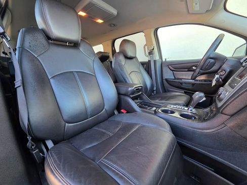 Used 2017 GMC Acadia Limited SLT image 18