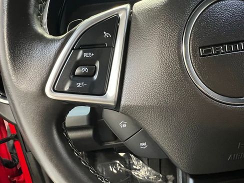 Used 2021 Chevrolet Camaro LT w/ Technology Package RWD image 18