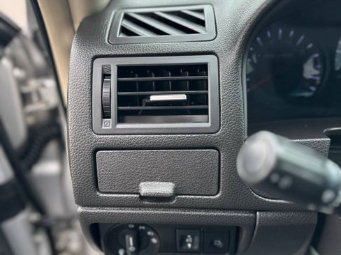 Used 2011 Ford Fusion SEL w/ Moons & Tunes Pkg FWD image 14