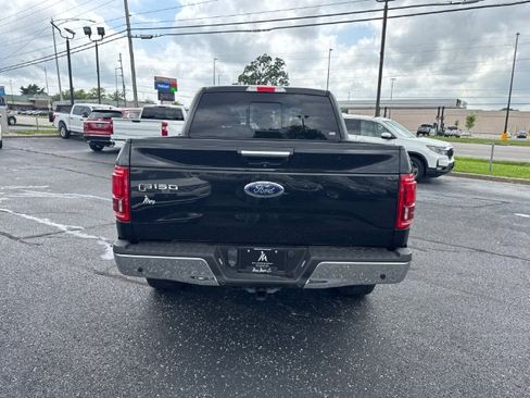 Used 2015 Ford F150 Lariat w/ Equipment Group 502A Luxury AWD/4WD image 3