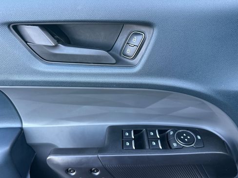 Used 2024 Ford Maverick XLT w/ XLT Luxury Package image 11