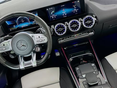 Used 2022 Mercedes-Benz GLA 35 AMG GLA 35 AMG Night 4MATIC w/ Premium Package image 18