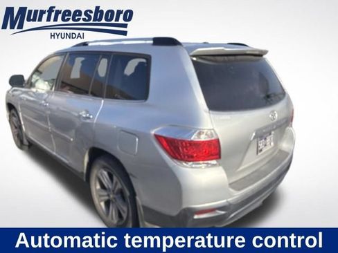Used 2013 Toyota Highlander Limited AWD/4WD image 7
