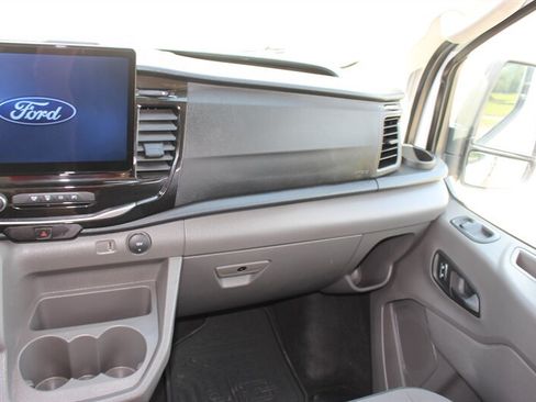 Used 2025 Ford Transit 350 XLT RWD image 16