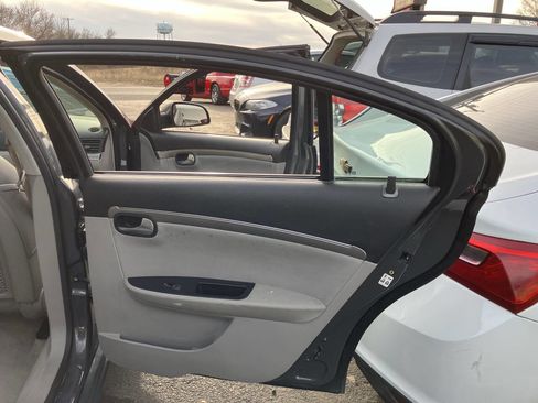 Used 2007 Saturn Aura XE w/ Premium Trim Pkg image 19