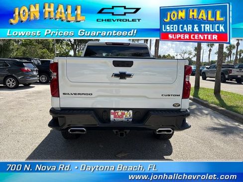 Used 2026 Chevrolet Silverado 1500 Custom Trail Boss w/ LPO, Dark Essentials Package AWD/4WD image 7