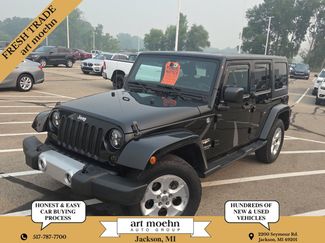 Used 2015 Jeep Wrangler Unlimited Sahara w/ Connectivity Group AWD/4WD video 1
