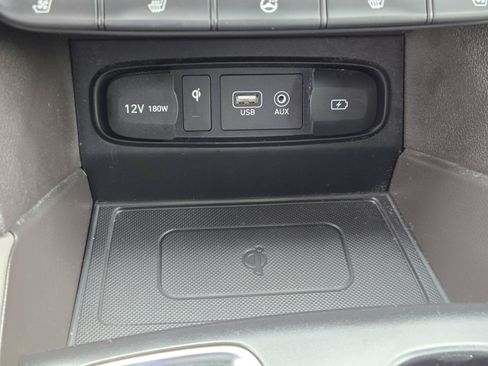 Used 2020 Hyundai Santa Fe Limited FWD image 12