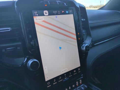 Used 2024 RAM 1500 Limited image 14