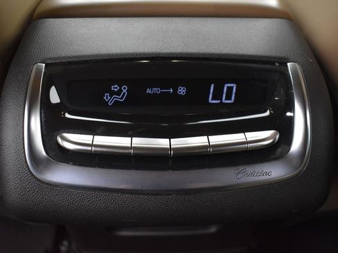 Used 2022 Cadillac XT6 Sport w/ Platinum Package image 24