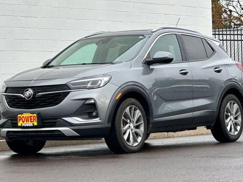 Used 2021 Buick Encore GX Essence w/ Experience Buick Package image 8