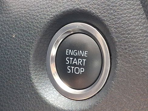 Used 2025 Toyota Corolla LE FWD image 23