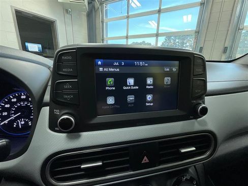Used 2018 Hyundai Kona SE AWD/4WD image 17