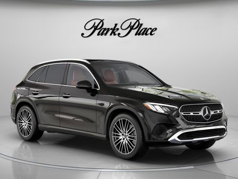 Used 2023 Mercedes-Benz GLC 300 image 32