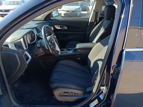 Used 2017 Chevrolet Equinox LT w/ Convenience Package image 20