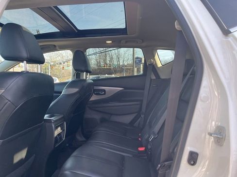 Used 2019 Nissan Murano SL w/ SL Technology Package image 15