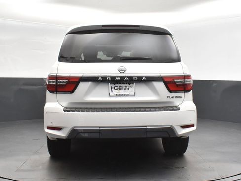 Used 2024 Nissan Armada Platinum w/ Captain's Chairs Package image 6
