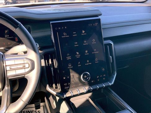 Used 2026 GMC Acadia AT4 w/ Super Cruise Package image 6