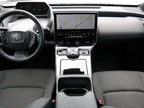 Used 2025 Toyota bZ4X XLE image 2