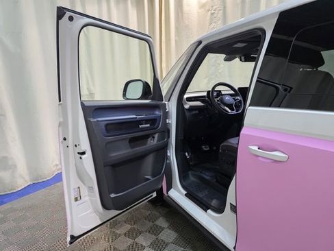 New 2025 Volkswagen ID. Buzz Pro S image 10