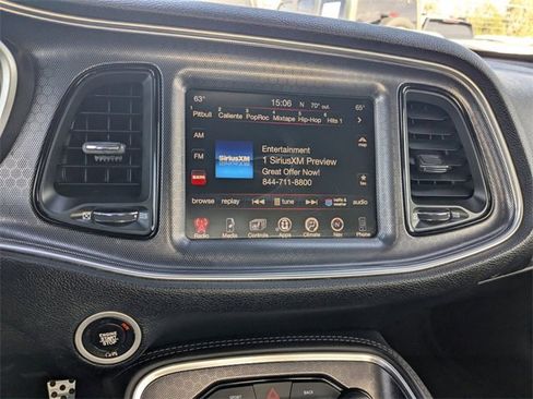 Used 2016 Dodge Challenger SXT Plus image 6