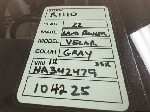 Used 2022 Land Rover Range Rover Velar R-Dynamic S image 29