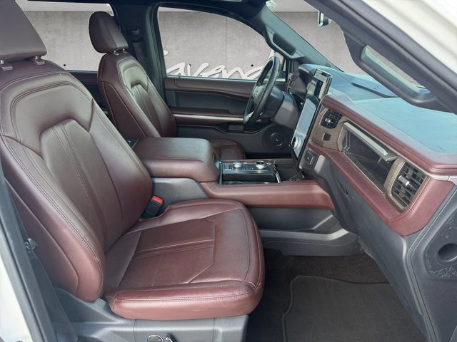 Used 2022 Ford Expedition Limited AWD/4WD image 24
