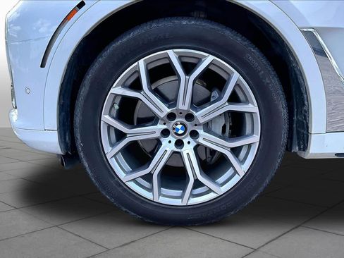 Used 2020 BMW X7 xDrive40i w/ Cold Weather Package AWD/4WD image 10