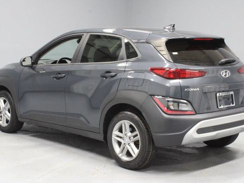 Used 2022 Hyundai Kona SE FWD image 8