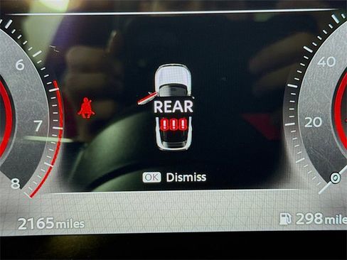 Certified 2025 Nissan Kicks SR image 33