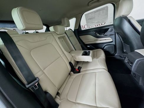 New 2026 Lincoln Corsair Premiere FWD image 28