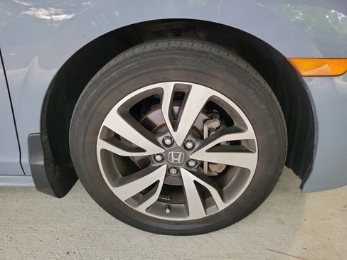 Used 2023 Honda Odyssey Touring image 10