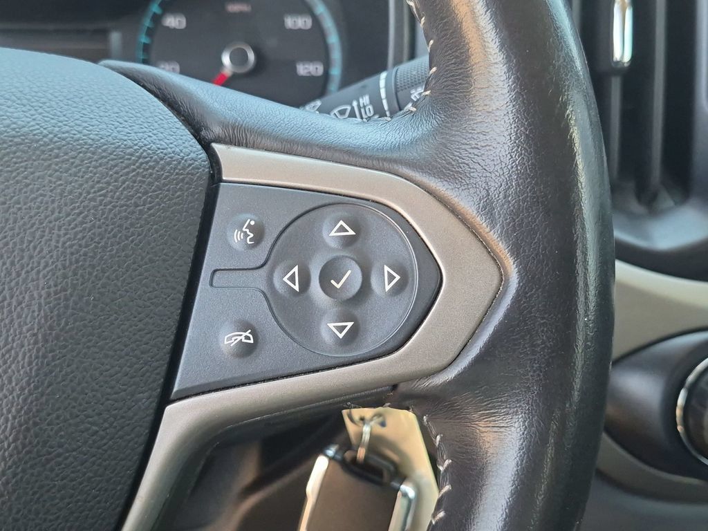 Used 2016 Chevrolet Colorado Z71 AWD/4WD image 23