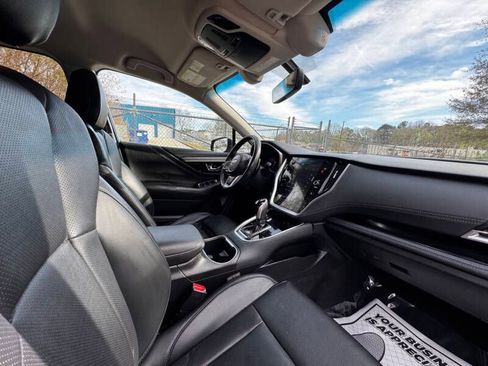 Used 2021 Subaru Outback Limited AWD/4WD image 12