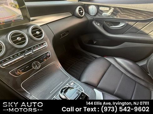 Used 2015 Mercedes-Benz C 300 4MATIC Sedan image 8