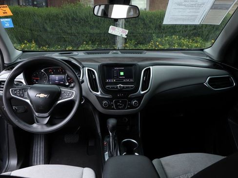 Used 2022 Chevrolet Equinox LT image 27