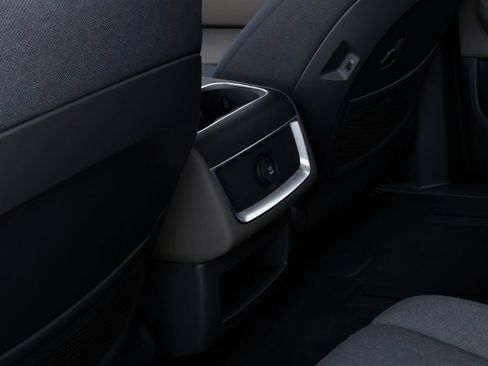 New 2027 Kia Carnival LX FWD image 26